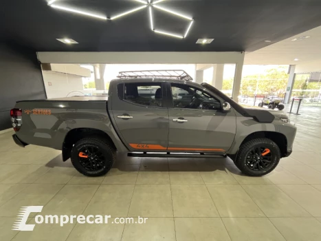 L200 TRITON 2.4 16V Turbo Sport Hpe-s CD 4X4