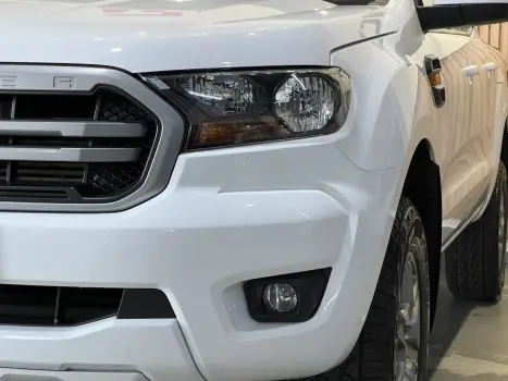 RANGER 2.2 XLS 4X4 CD 16V DIESEL 4P AUTOMÁTICO