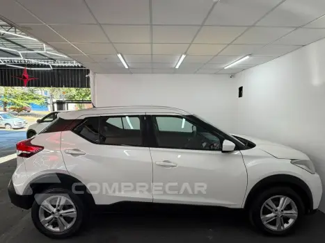 KICKS S 1.6 16V FlexStar 5p Mec.