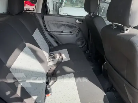 FIESTA 1.6 MPI Hatch 8V
