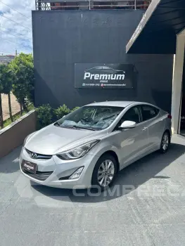 Hyundai ELANTRA 2.0 GLS 16V 4 portas