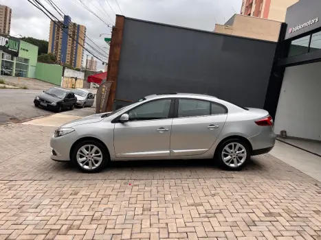 FLUENCE Sedan Privilège 2.0 16V FLEX Aut
