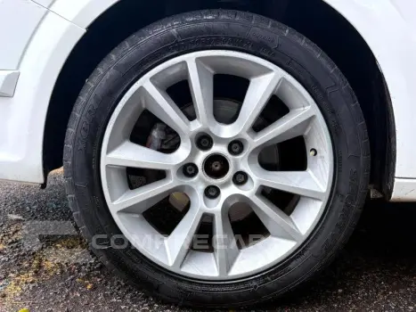 VECTRA HATCH 4P GT-X