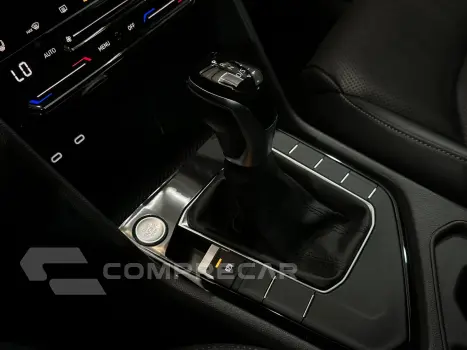 TAOS Highline 1.4 250 TSI Flex Aut.