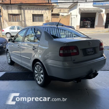 Polo Sedan 1.6 Mi Total Flex 8V 4p