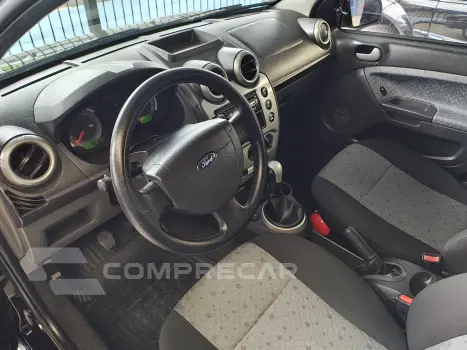 FIESTA 1.6 MPI Hatch 8V