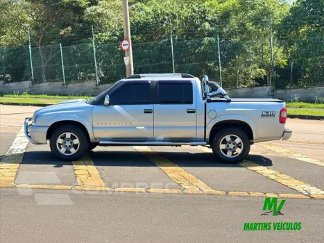 S10 2.4 MPFI EXECUTIVE 4X2 CD 8V FLEX 4P MANUAL