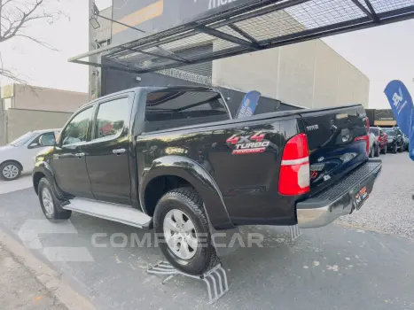 Hilux Caminhonete 3.0 4P 4X4 SRV TURBO DIESEL CABINE DUPLA
