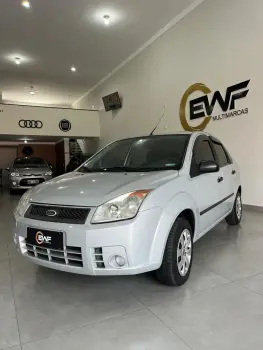 FORD Fiesta Sed. 1.6 8V Flex 4p 4 portas