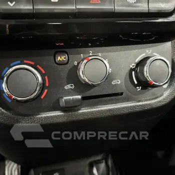 Kwid KWID Intense 1.0 Flex 12V 5p Mec.