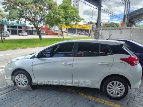 YARIS 1.3 16V XL LIVE MULTIDRIVE
