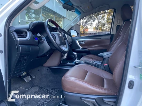 HILUX SW4 2.7 SR 4X2 16V