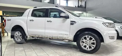 Ranger Limited 3.2 4x4 CD Diesel Aut.