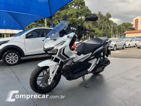 ADV 150 - SCOOTER