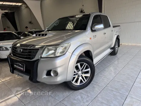 Toyota HILUX 3.0 STD 4X4 CD 16V Turbo Intercooler 4 portas