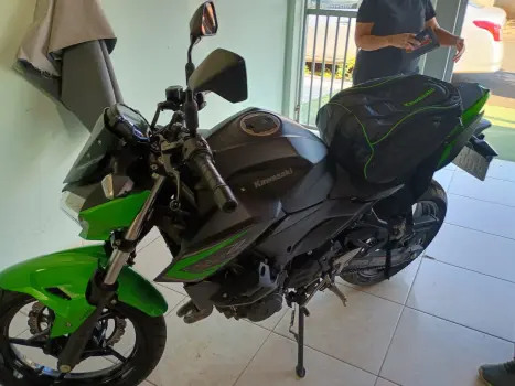 KAWASAKI Z400