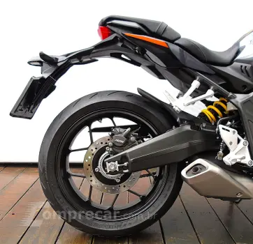 HONDA CBR 650 R