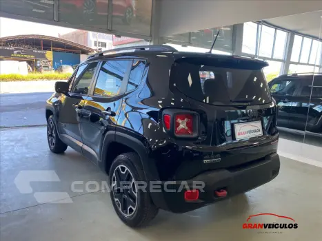 RENEGADE 2.0 16V TURBO DIESEL TRAILHAWK 4P 4X4 AU