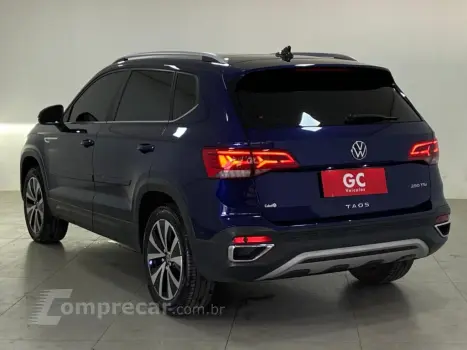 TAOS 1.4 250 TSI TOTAL FLEX HIGHLINE AUTOMÁTICO