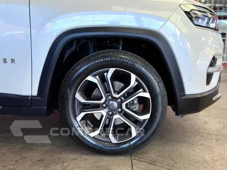 COMMANDER 1.3 T270 TURBO FLEX LIMITED AT6
