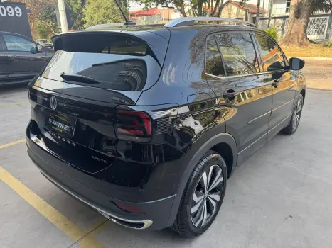 T-Cross 1.4 250 Tsi Total Flex Highline Automático