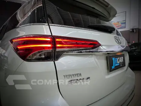 HILUX SW4 2.8 SRX 4X4 7 LUGARES 16V TURBO INTERCOOLER DIESEL