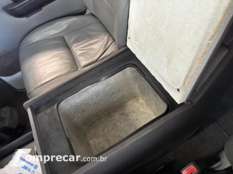 F-1000 3.9 SUPER SÉRIE 4X2 CS 8V TURBO DIESEL 2P MANUAL