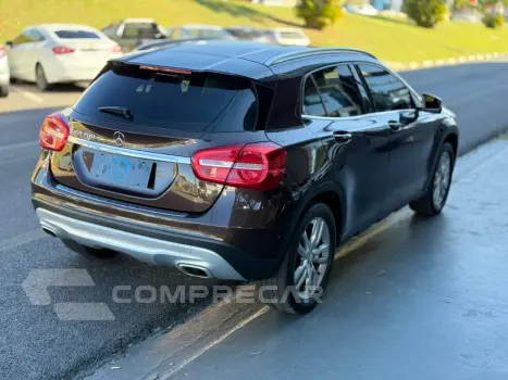 GLA 200 Advance 1.6/1.6 TB 16V Flex Aut.
