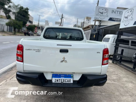 L200 TRITON 2.4 16V Turbo GL CD 4X4