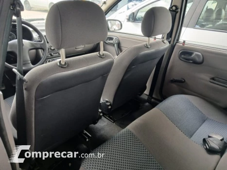 CLASSIC - 1.0 MPFI LS 8V 4P MANUAL