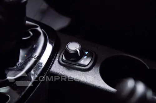 T-4 4x4 3.2 20V Tdi Cap. Rígida Diesel