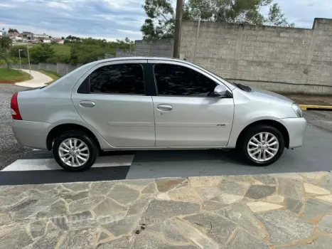 ETIOS 1.5 XLS SEDAN 16V FLEX 4P MANUAL