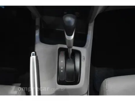 CIVIC - 1.8 EXS 16V 4P AUTOMÁTICO