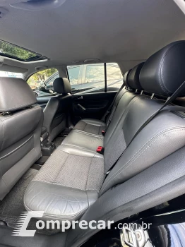 GOLF 2.0 MI Black Edition 8V
