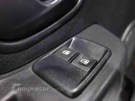 SANDERO - 1.0 AUTHENTIQUE 16V 4P MANUAL