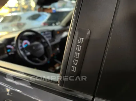 Maverick Lariat FX4 2.0 EcoBoost Aut.