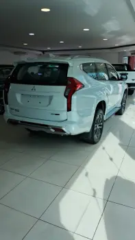 PAJERO SPORT 2.4 16V Mivec Turbo Hpe-s AWD