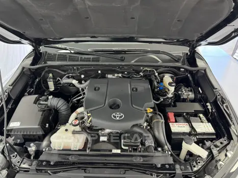 HILUX SW4 2.8 D-4d Turbo Diamond 7L 4X4