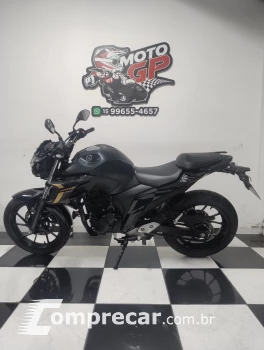 FZ25