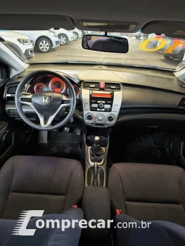 CITY Sedan LX 1.5 Flex 16V 4p Mec.