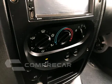 T4 3.0 Teto Rígido 16V Turbo Eletronic Diesel 2P Manual