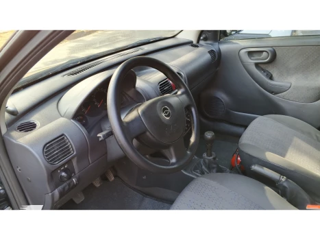 MONTANA 1.4 MPFI CONQUEST CS 8V FLEX 2P MANUAL