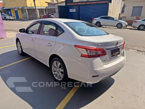 Sentra SL 2.0/ 2.0 Flex Fuel 16V Aut.