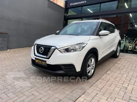 NISSAN KICKS S 1.6 16V Flex 5p Aut. 4 portas