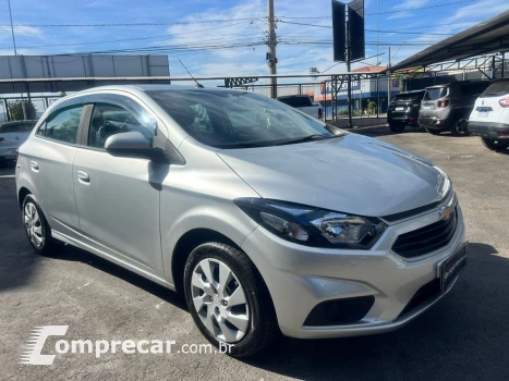 Onix Hatch 1.4 4P FLEX LT AUTOMÁTICO