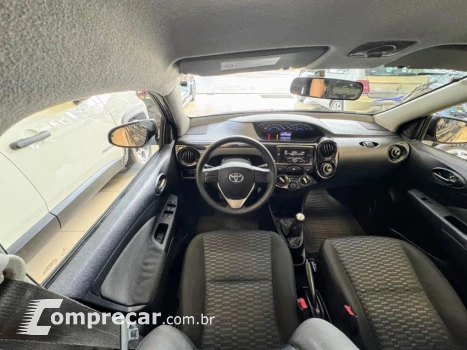 ETIOS 1.5 X Sedan 16V