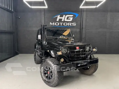 T-4 4x4 3.0 TB Int. Cap. Rígida Diesel