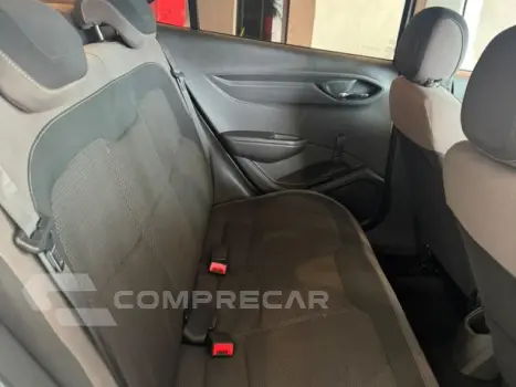 PRISMA - 1.4 MPFI LT 8V 4P MANUAL