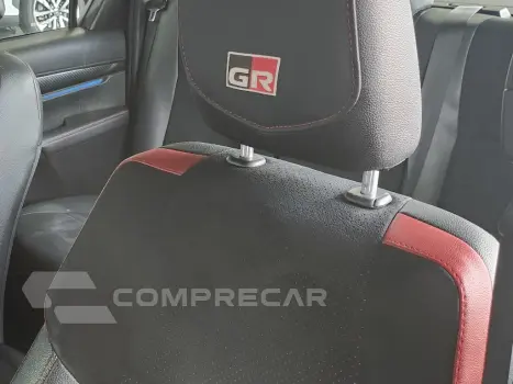 HILUX 2.8 D-4D TURBO DIESEL CD GR-S 4X4 AUTOMÁTICO