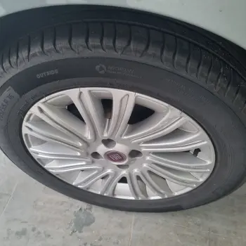 GRAND SIENA 1.6 MPI Essence 16V